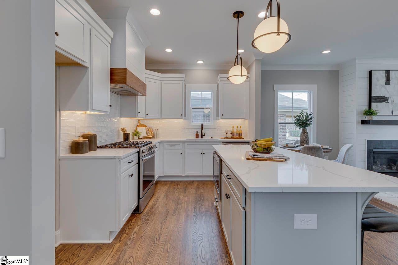 35 Endel Street Greenville, SC 29611 - Photo 7 of 19