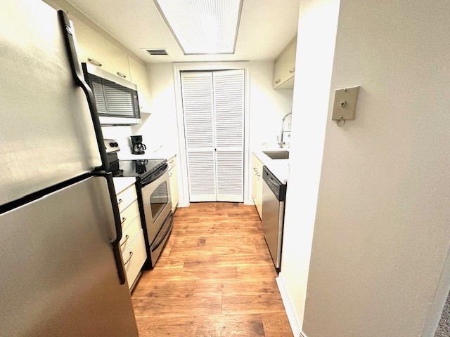 3525 Sage Road, Unit 407 Houston, TX 77056 - Photo 16 of 45