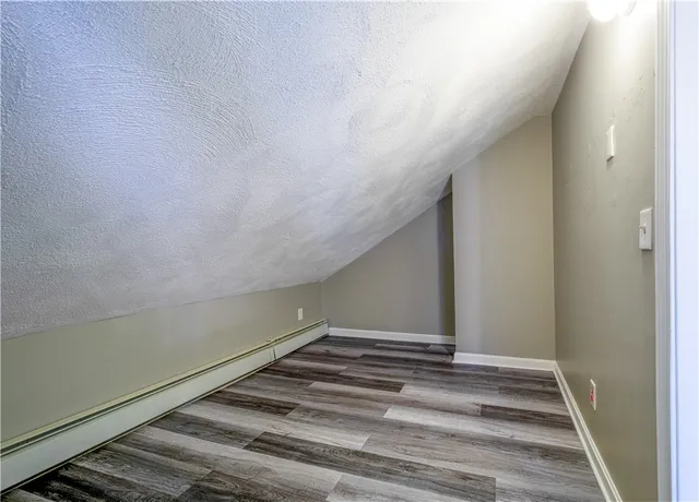 $2,600 | 216 Maplewood Avenue, Cranston, RI 02920