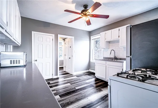 $2,500 | 216 Maplewood Avenue, Unit 2, Cranston, RI 02920