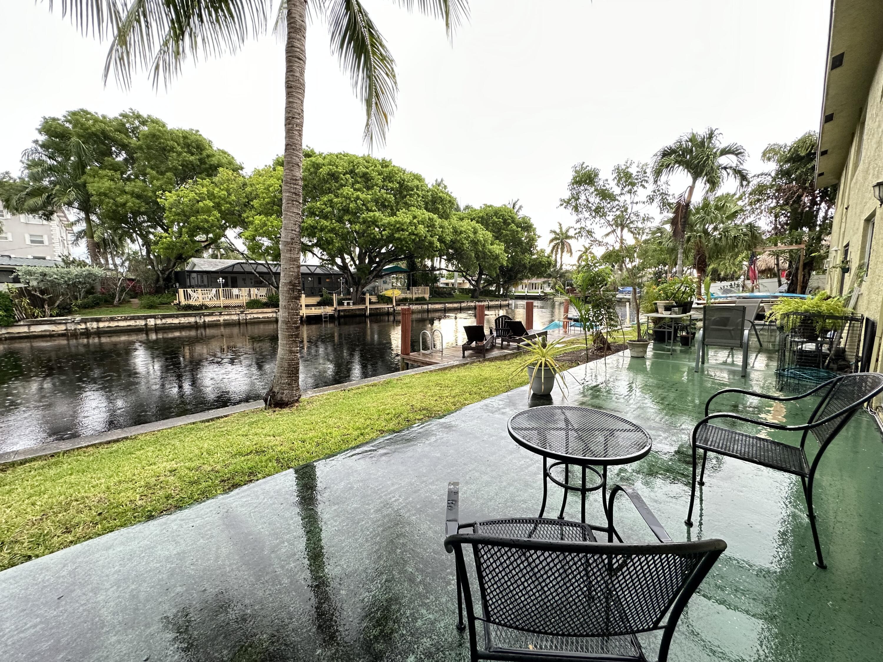 5811 Northeast 14th Road, Unit 1 Fort Lauderdale, FL 33334 - Photo 12 of 16 IMG_2397