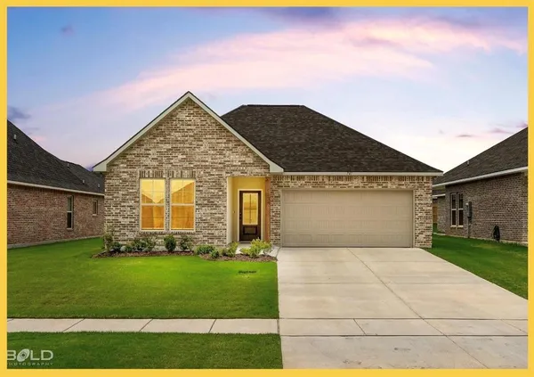 $305,000 | 741 Crozier Drive, Bossier City, LA 71111