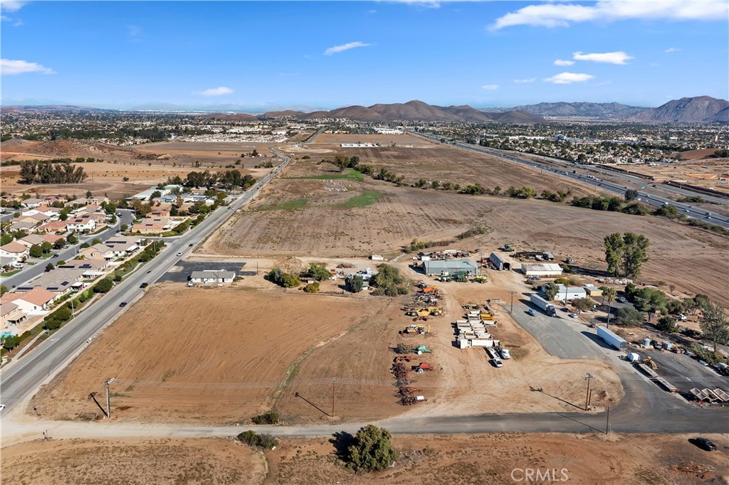 27860 Garbani Road Menifee, CA 92584 - Photo 2 of 10