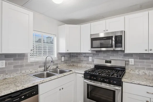 $88,500 | 250 East Las Palmas Avenue, Unit 13, Patterson, CA 95363