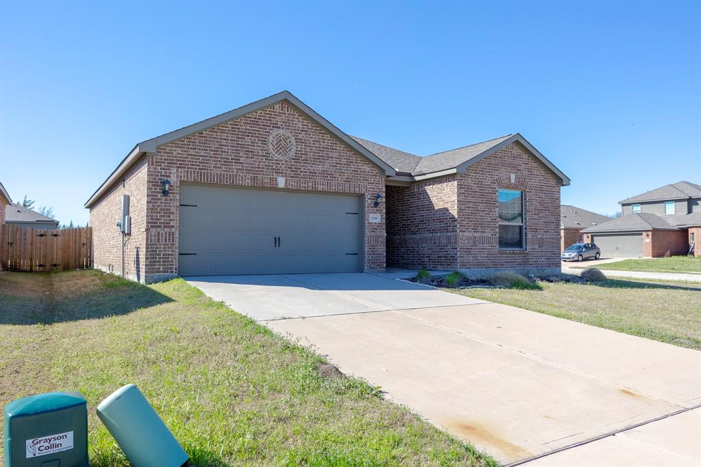 208 Harvey Street Anna, TX 75409 - Photo 2 of 34