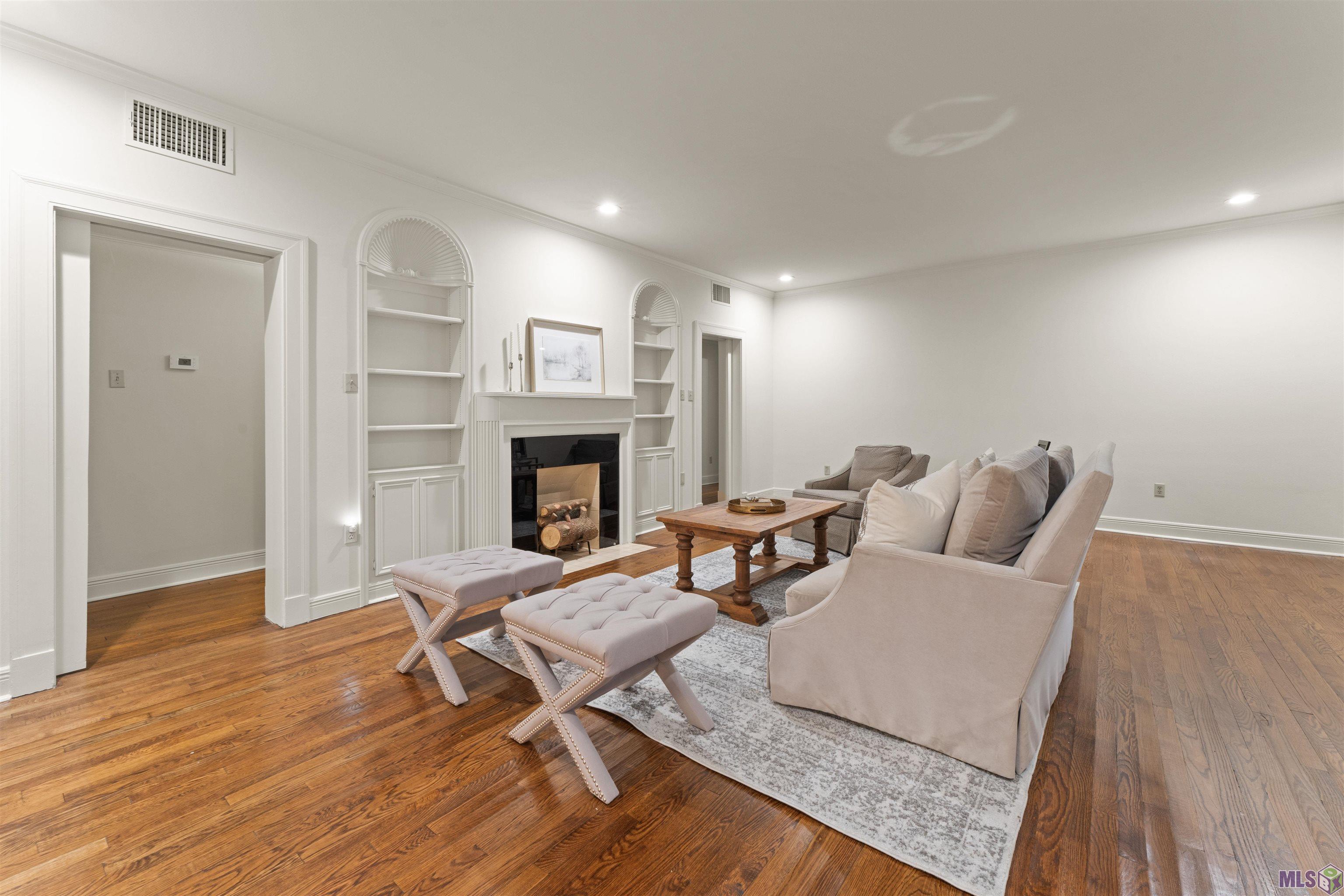 207 LSU Avenue Baton Rouge, LA 70808 - Photo 3 of 31 Gallery Image 3