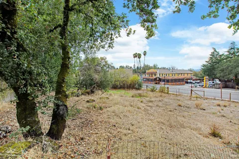$249,000 | 17905 Highway 12, Sonoma, CA 95476