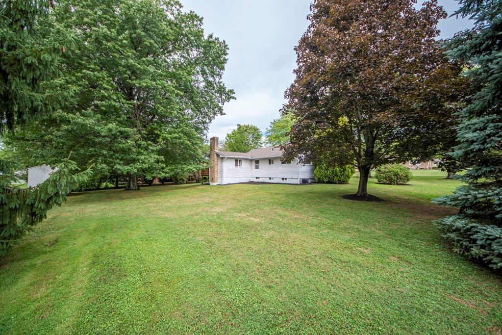 213 Middle Trail Butler, PA 16002 - Photo 19 of 25