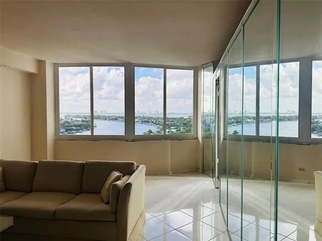 $399,000 | 7441 Wayne Avenue, Unit 10C, Miami Beach, FL 33141