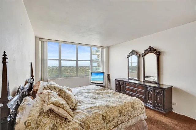 $410,000 | 7441 Wayne Avenue, Unit 10C, Miami Beach, FL 33141