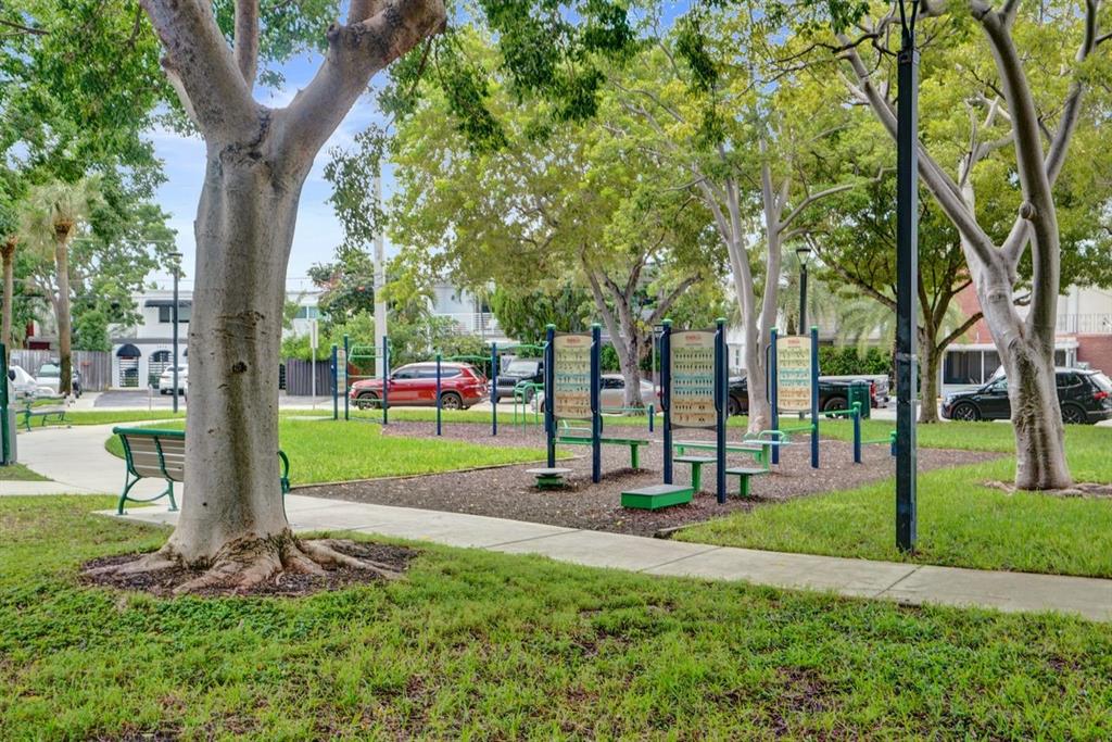 7441 Wayne Avenue, Unit 10C Miami Beach, FL 33141 - Photo 54 of 86 a view of a park with large trees