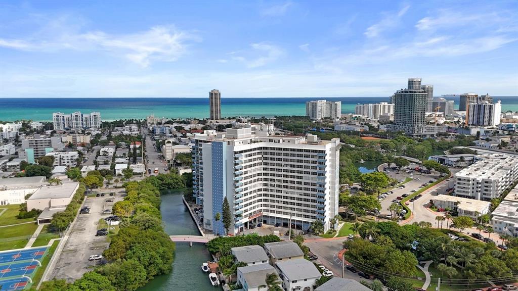 7441 Wayne Avenue, Unit 10C Miami Beach, FL 33141 - Photo 64 of 86 a view of a city
