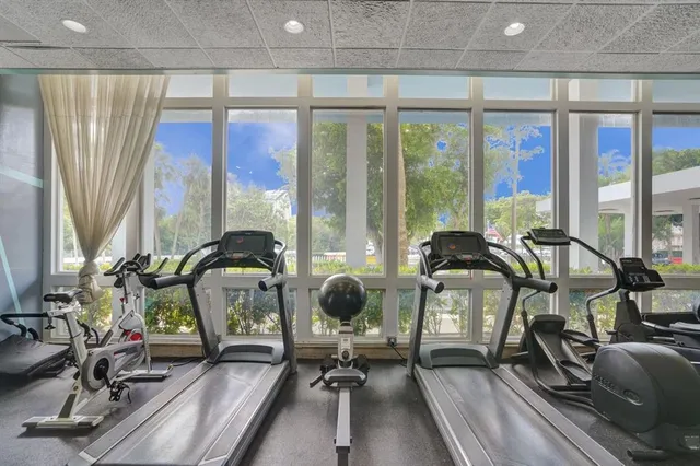 $410,000 | 7441 Wayne Avenue, Unit 10C, Miami Beach, FL 33141