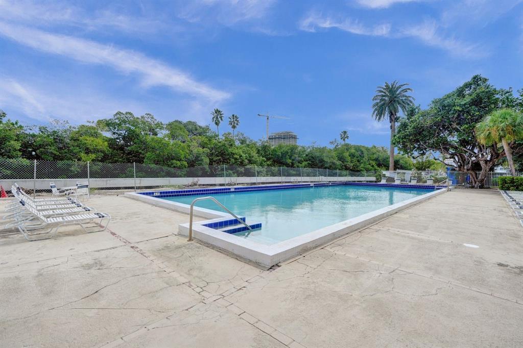 7441 Wayne Avenue, Unit 10C Miami Beach, FL 33141 - Photo 72 of 86