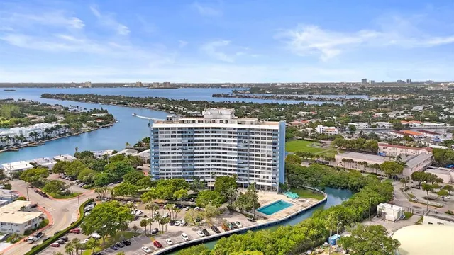 $410,000 | 7441 Wayne Avenue, Unit 10C, Miami Beach, FL 33141