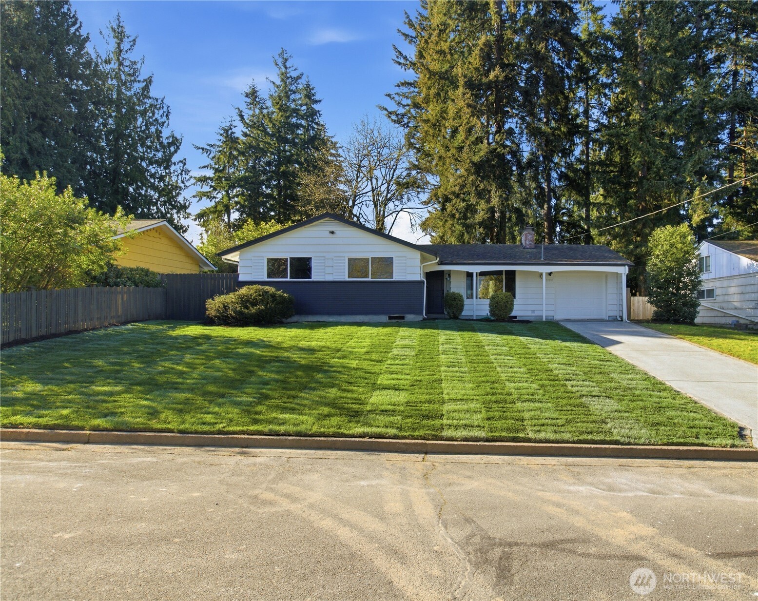 1122 East Filbert Street Kent, WA 98030 - Photo 1 of 28 Gallery Image 1