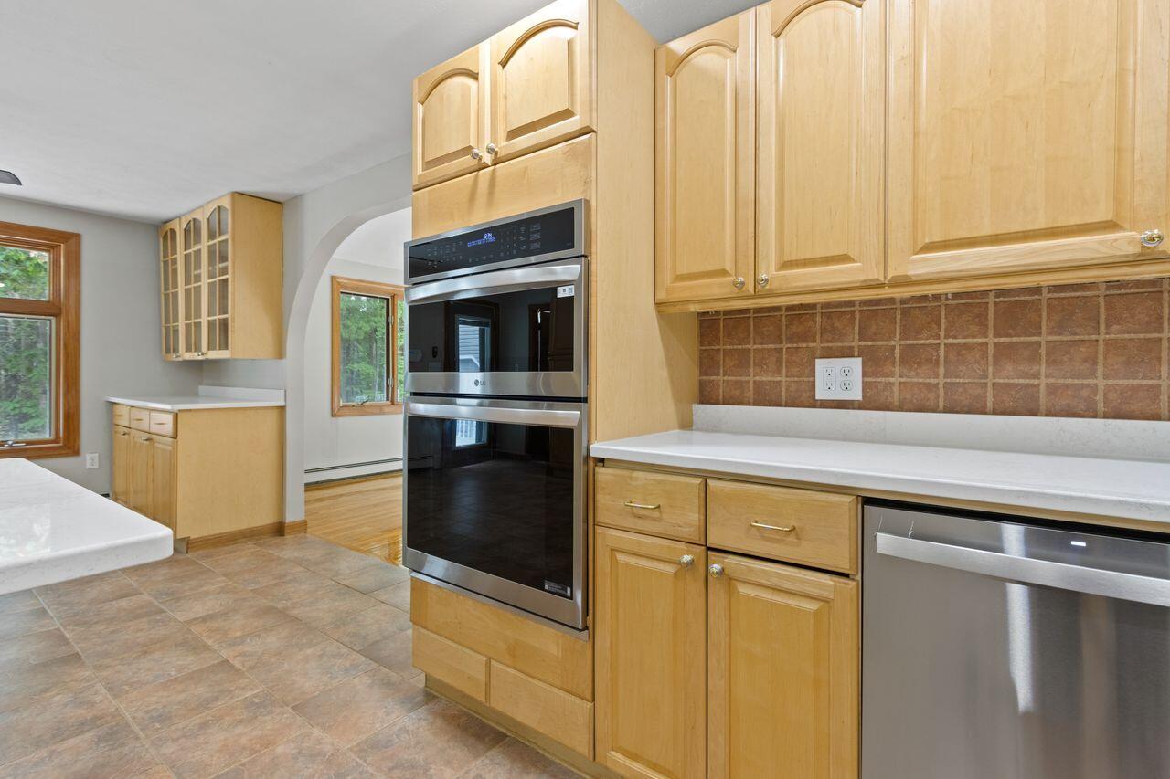 66 Old Pool Road Biddeford, ME 04005 - Photo 21 of 82 Kitchen