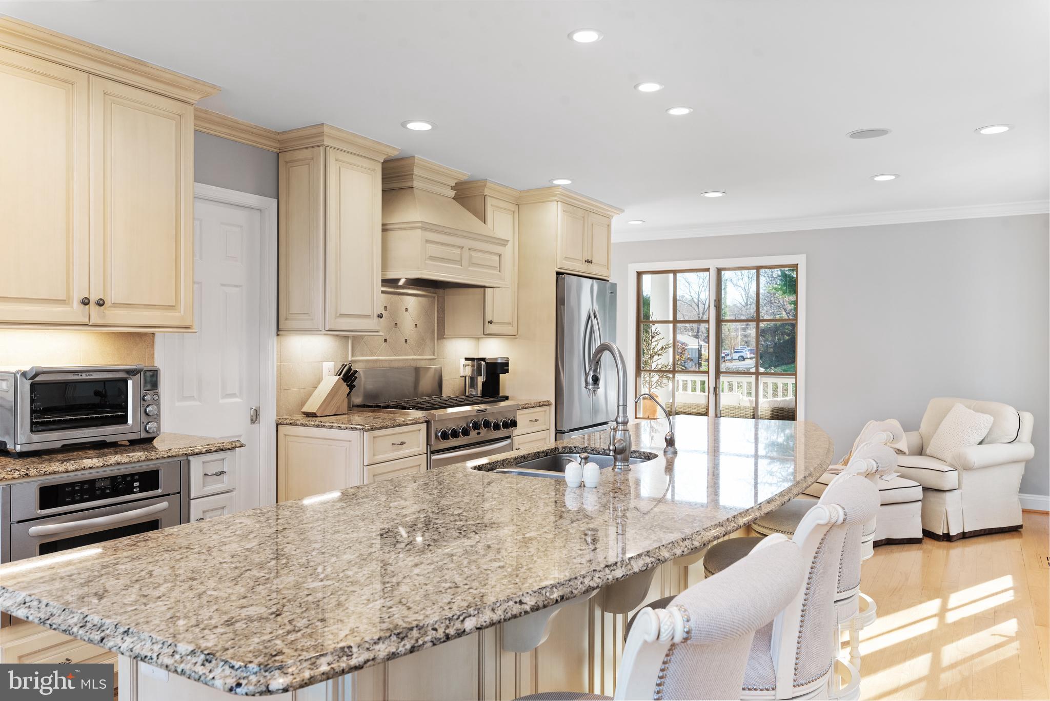 302 Holly Road Edgewater, MD 21037 - Photo 11 of 50 Gallery Image 11