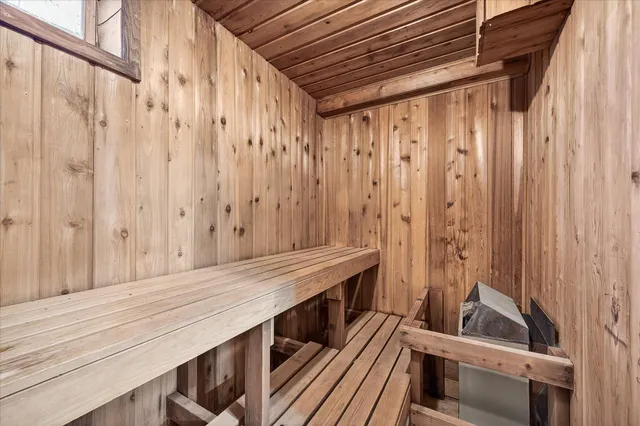 $389,900 | 11308 Kentucky Avenue North, Champlin, MN 55316