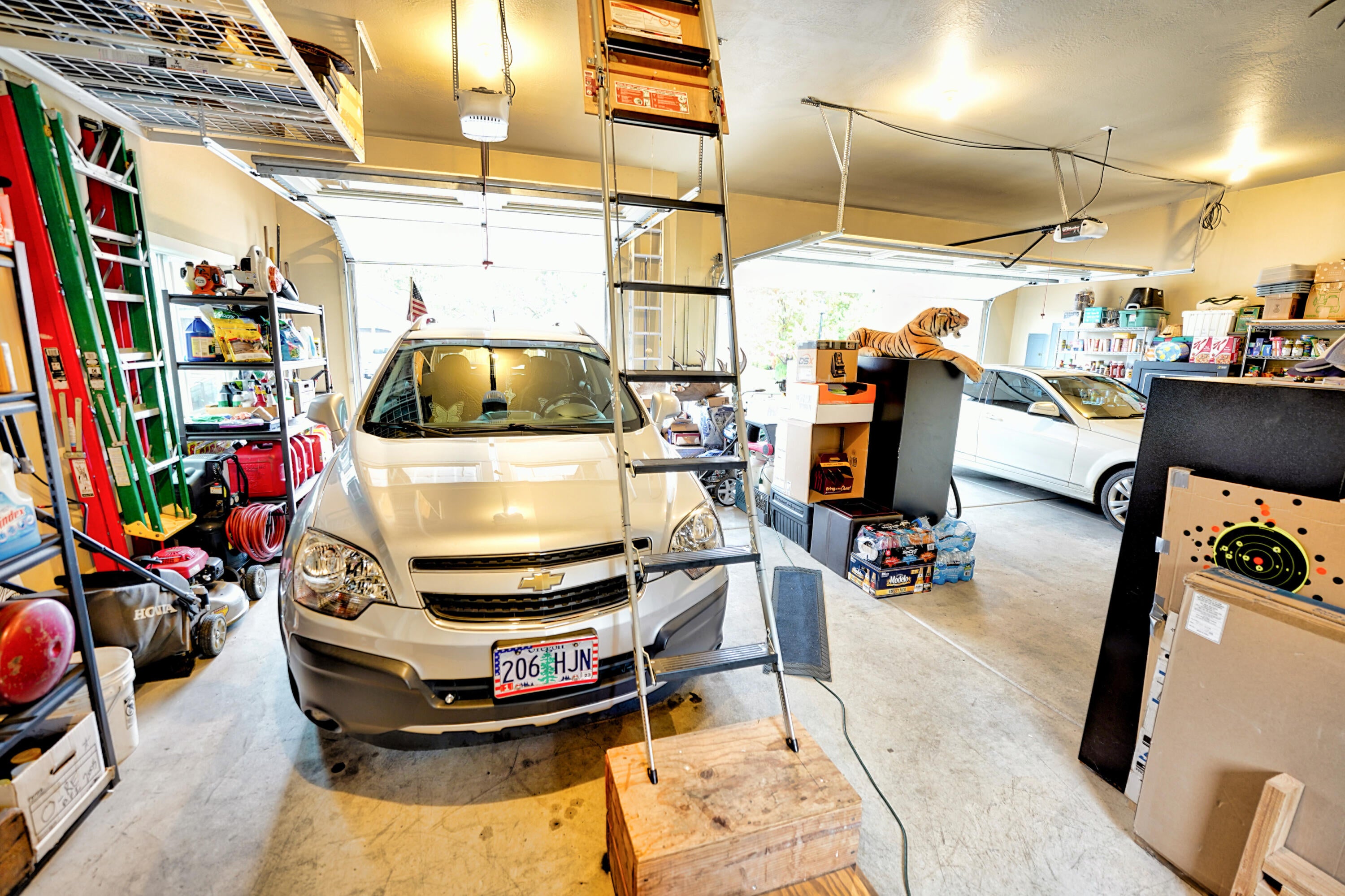 2154 Rabun Way Central Point, OR 97502 - Photo 21 of 39 Garage2