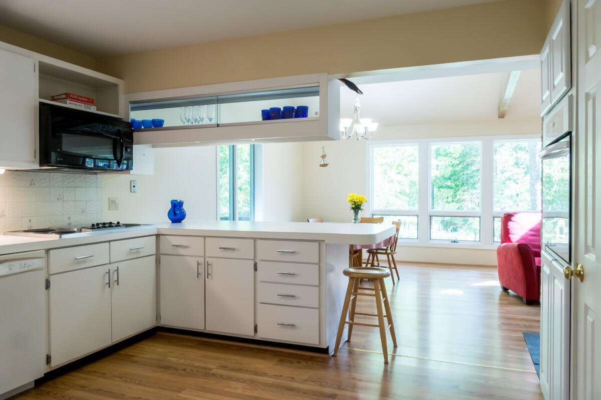 15 Cushing Briggs Road Freeport, ME 04032 - Photo 8 of 86 16-Kitchen (3 of 9)