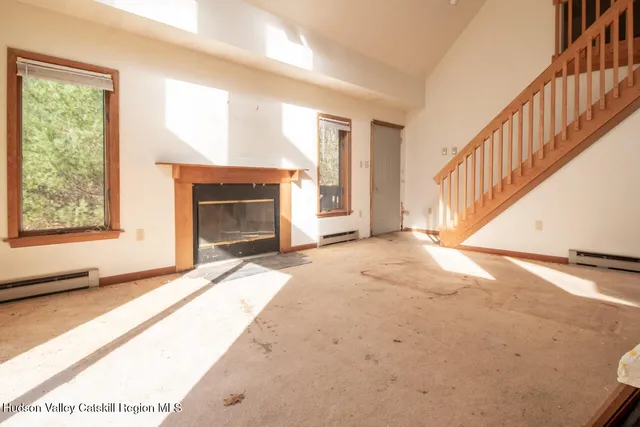 $428,998 | 140 Stillerberg Strada, Kerhonkson, NY 12446