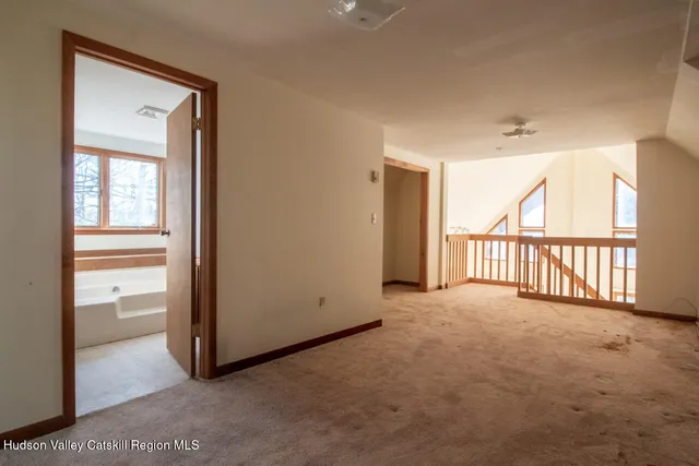 $428,998 | 140 Stillerberg Strada, Kerhonkson, NY 12446