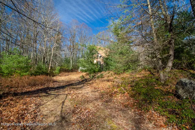 $428,998 | 140 Stillerberg Strada, Kerhonkson, NY 12446