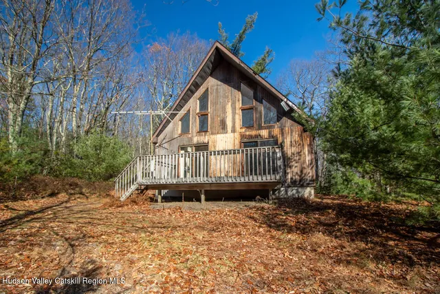 $428,998 | 140 Stillerberg Strada, Kerhonkson, NY 12446