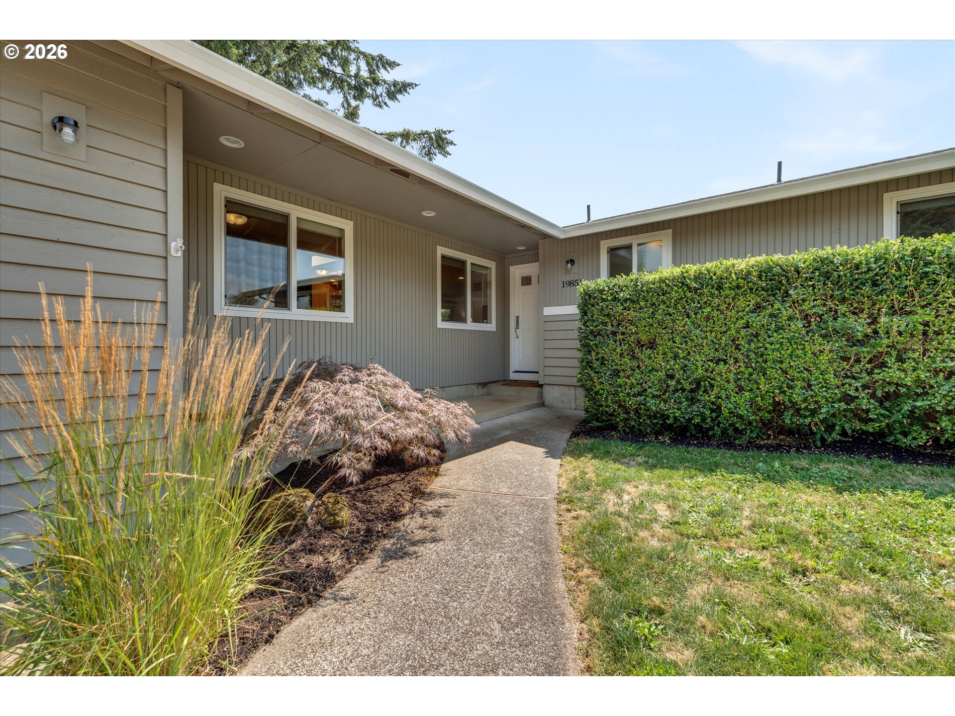 19851 Leland Road Oregon City, OR 97045 - Photo 2 of 46 Gallery Image 2