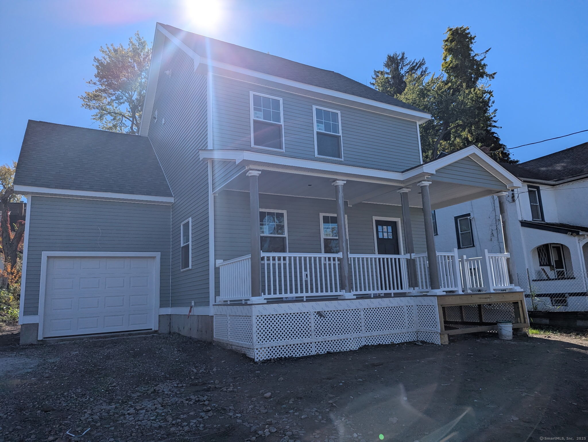 647 Broadview Terrace Hartford, CT 06106 - Photo 2 of 12