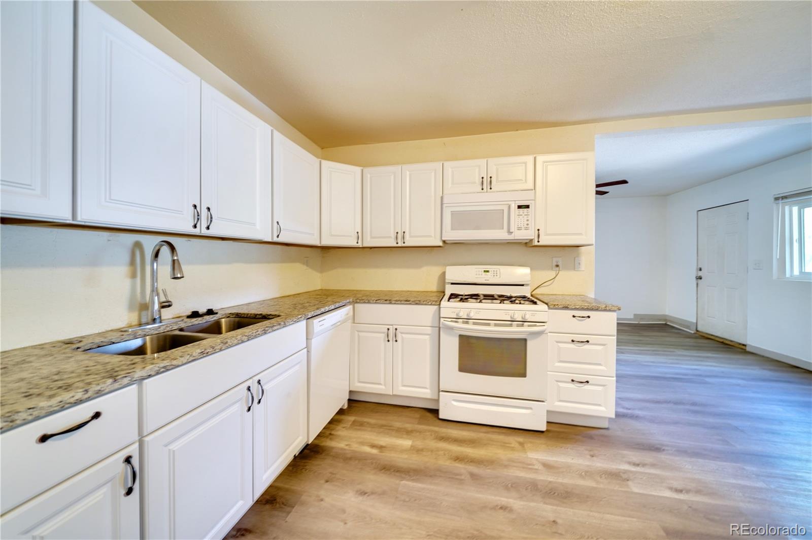 1002 East Rio Grande Street, Unit 4 Colorado Springs, CO 80903 - Photo 4 of 11