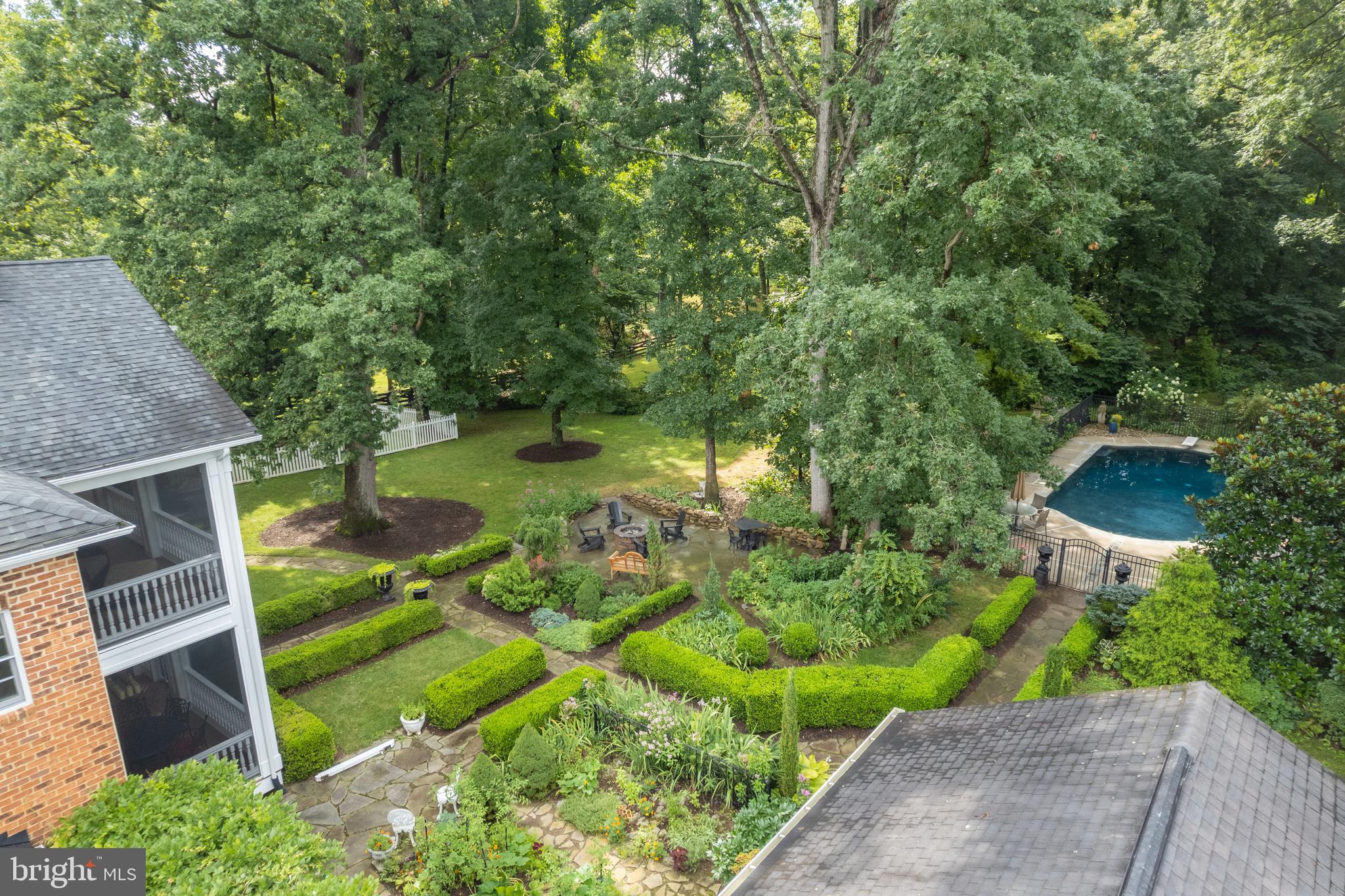 450 Berrys Ferry Road White Post, VA 22663 - Photo 7 of 125
