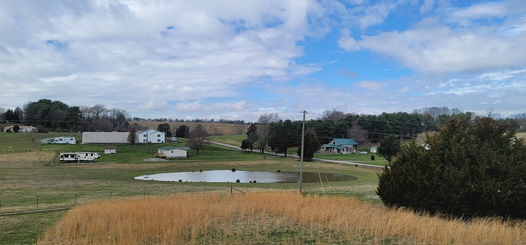 108 Windsong Road Sweetwater, TN 37874 - Photo 32 of 38 Gallery Image 32