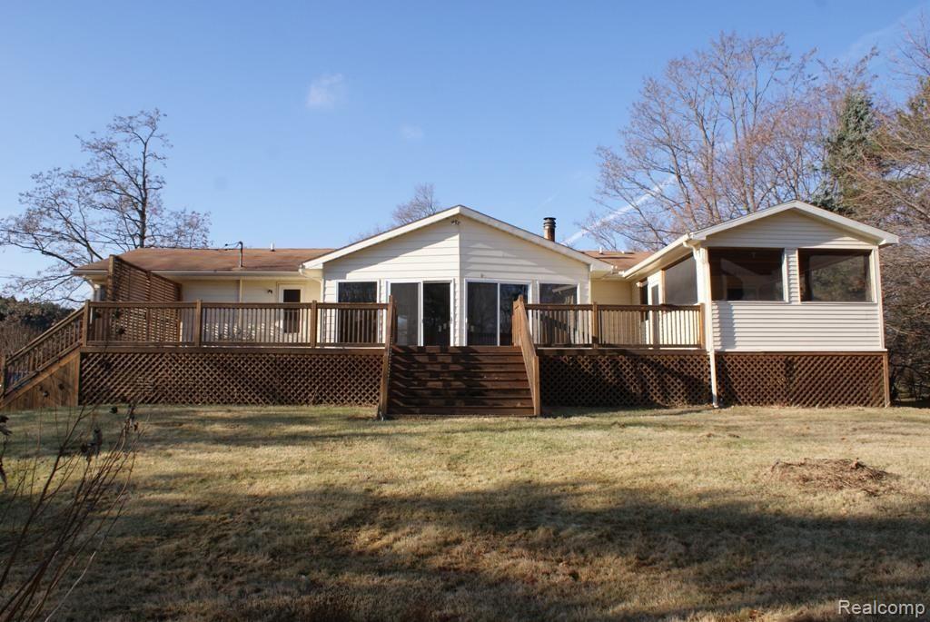 3649 Green Corners Road Metamora, MI 48455 - Photo 3 of 36 DSC00472.jpg