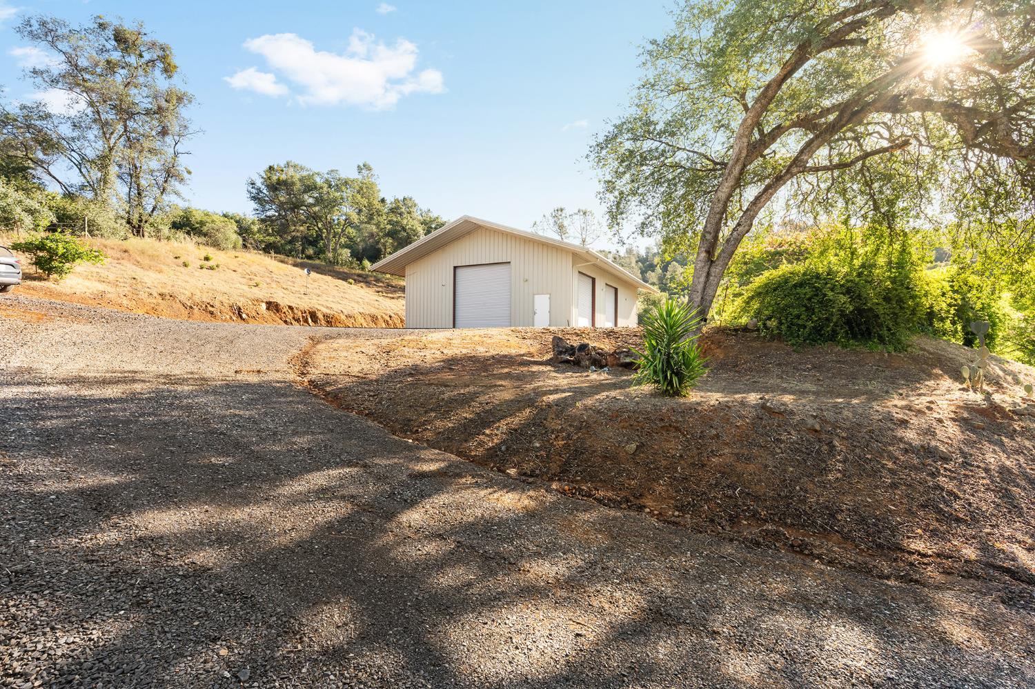 1484 Oregon Gulch Road Oroville, CA 95965 - Photo 2 of 78
