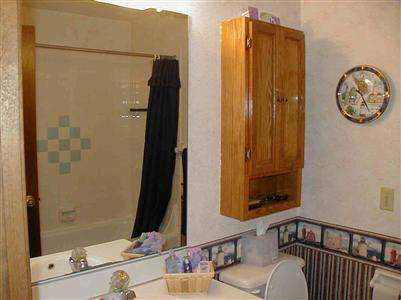 320 Sunset Drive Flushing, MI 48433 - Photo 3 of 10 20240933-2.JPG