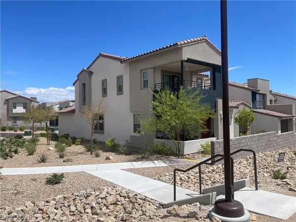 $2,745 | 11593 Cedar Shore Avenue, Las Vegas, NV 89138