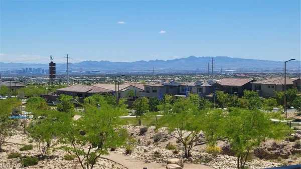 $2,745 | 11593 Cedar Shore Avenue, Las Vegas, NV 89138