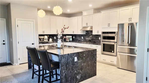 $2,745 | 11593 Cedar Shore Avenue, Las Vegas, NV 89138