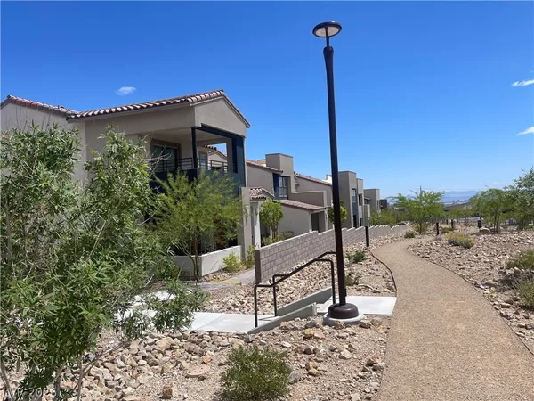 $2,745 | 11593 Cedar Shore Avenue, Las Vegas, NV 89138