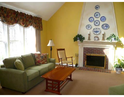 43 Powder Hill Road Bolton, MA 01740 - Photo 9 of 30 Gallery Image 9