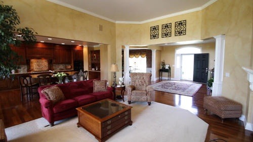 6 North 42nd Road Mendota, IL 61342 - Photo 4 of 25 a living room with furniture and a flat screen tv