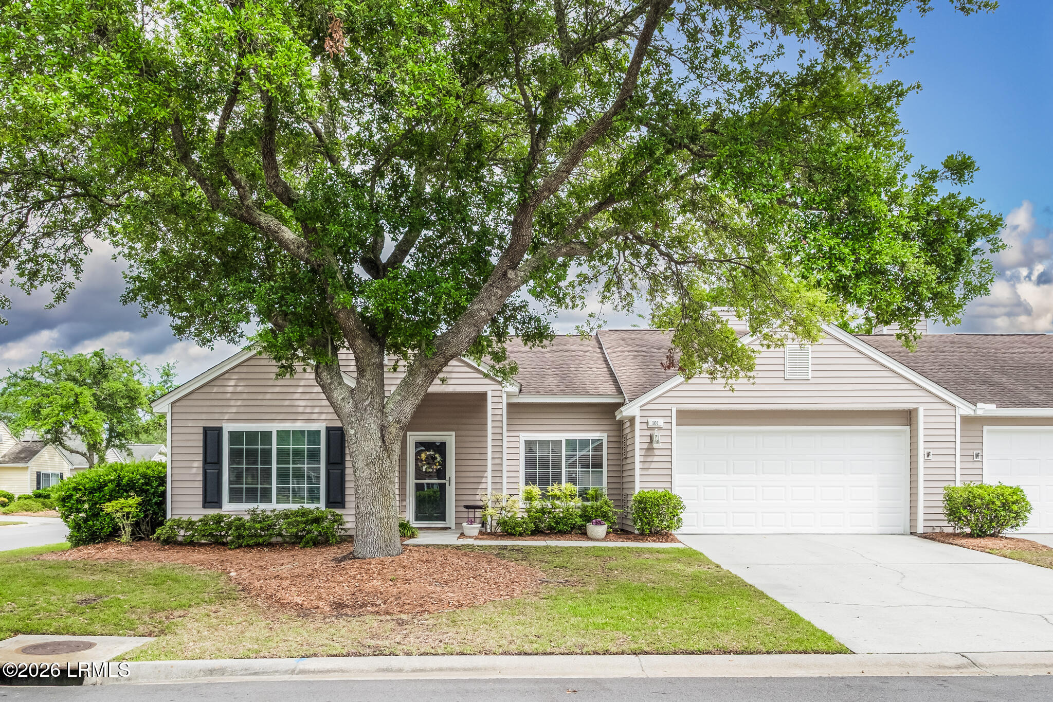 101 Arango Ct_MLS_01
