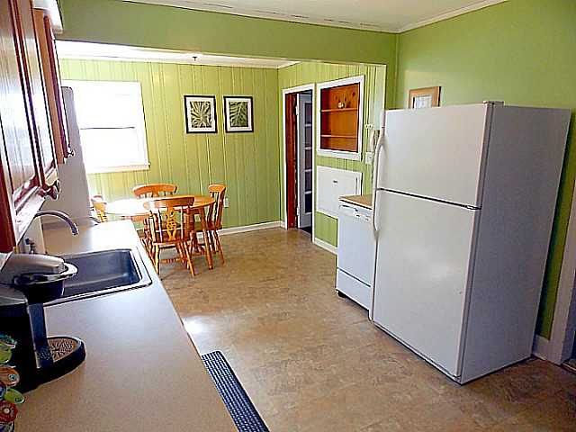 342 Britton Road Greece, NY 14616 - Photo 8 of 20 Kitchen
