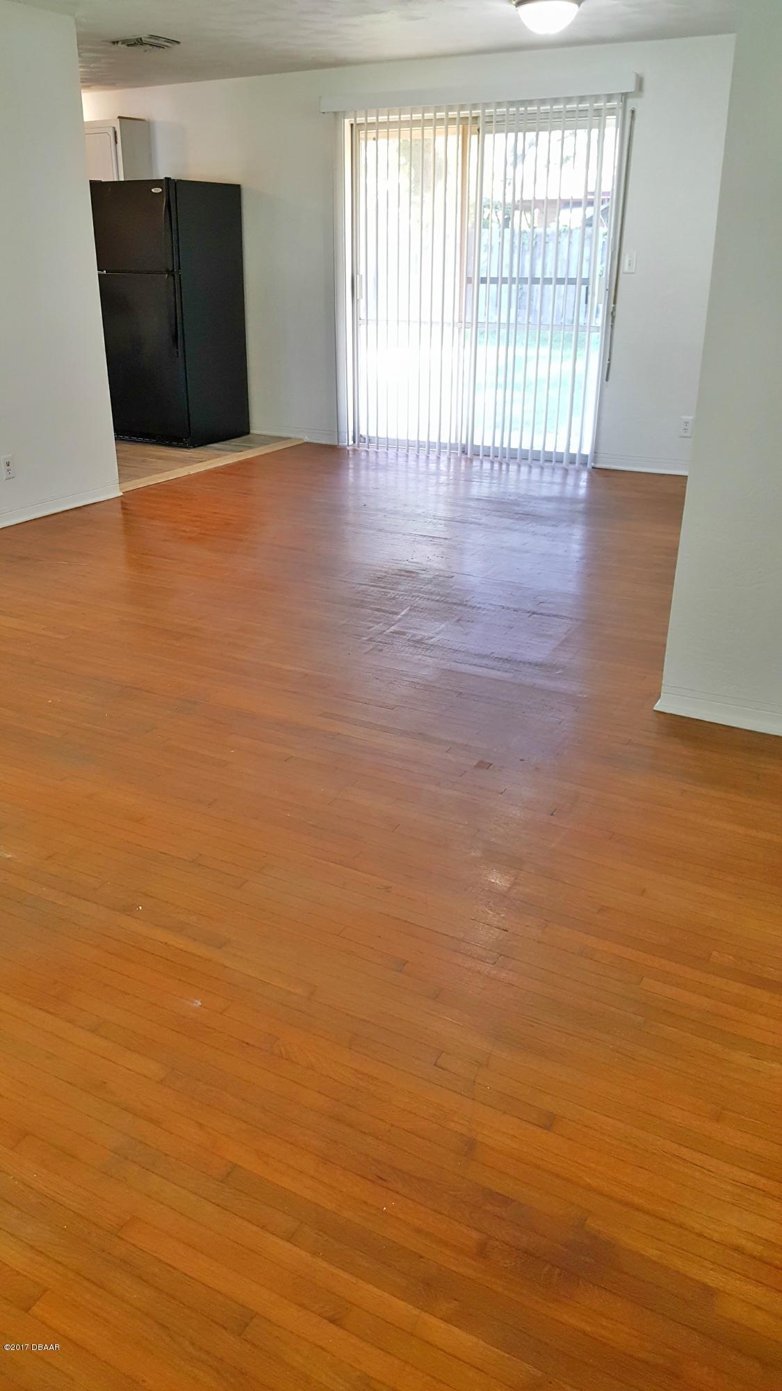 1023 Cherokee Ranch Road Holly Hill, FL 32117 - Photo 6 of 12 LIVINGROOM DINING