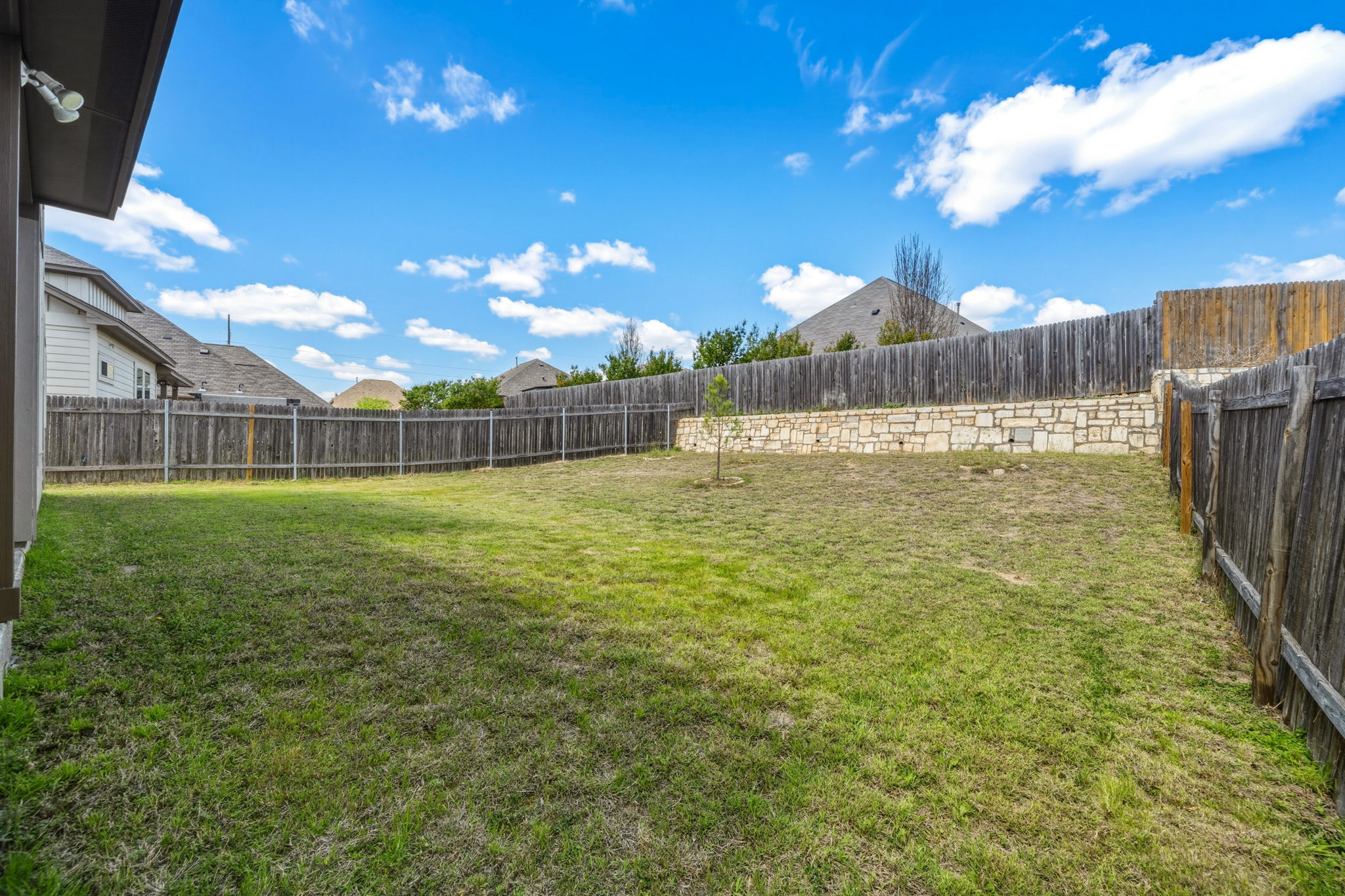 13208 Olivers Way Manchaca, TX 78652 - Photo 37 of 40
