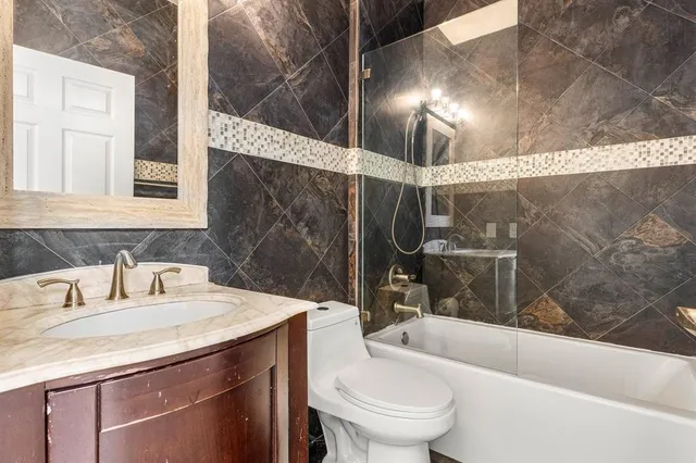 $5,600 | 1325 Camellia Circle, Weston, FL 33326