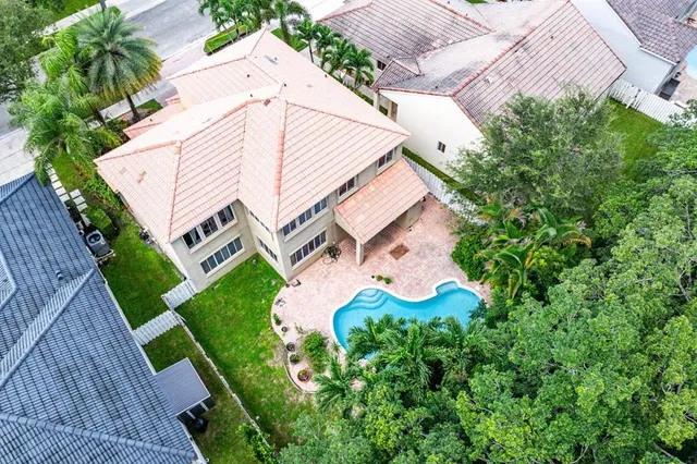 $5,600 | 1325 Camellia Circle, Weston, FL 33326