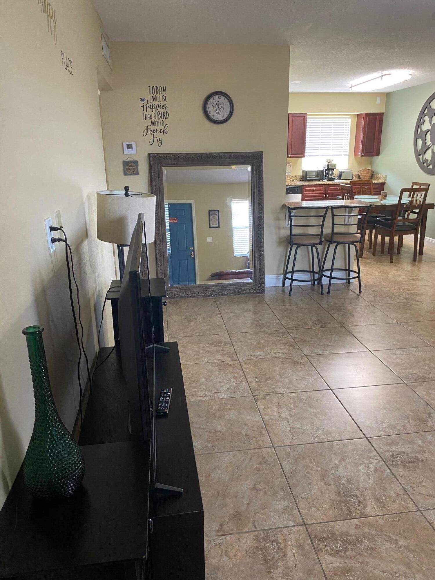 801 Hummingbird Way, Unit 104 North Palm Beach, FL 33408 - Photo 4 of 24 3) Living Room III